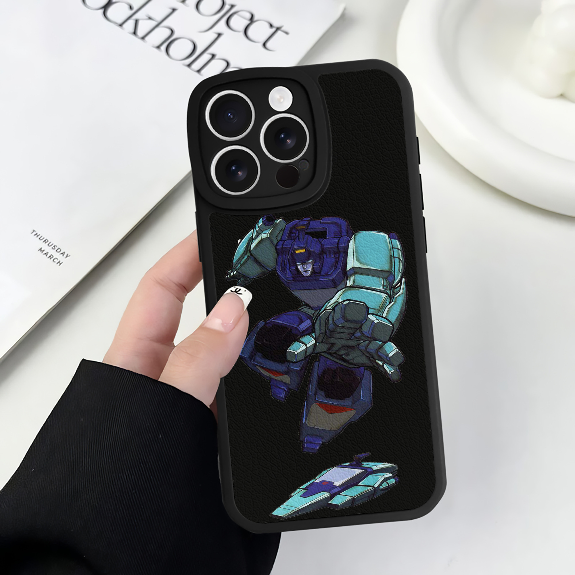 （画像用）  【iPhone 16シリーズ対応】シリコンスマホケース（レザー調） 材質：シリコン